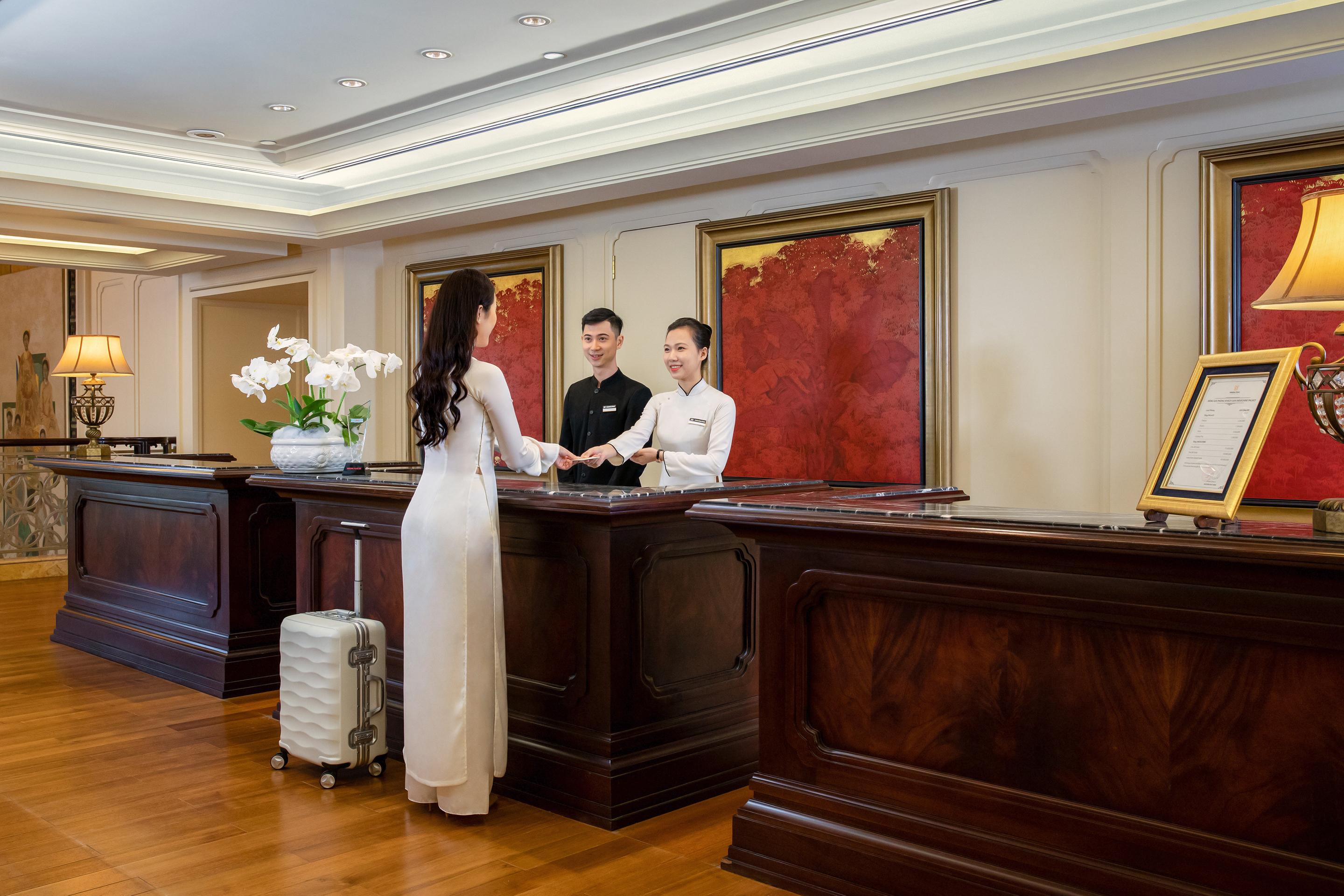 Indochine Palace Hue Exterior photo